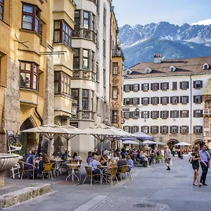 Altstadthotel Weisses Kreuz Ξενοδοχείο